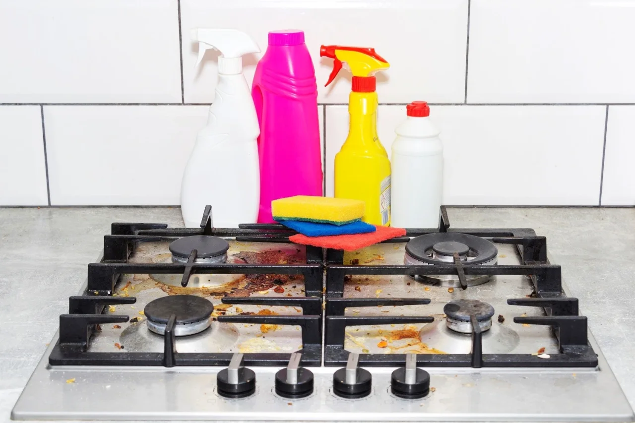Pulire i bruciatori della cucina a gas: trucchi e consigli per una casa più sicura ed efficiente